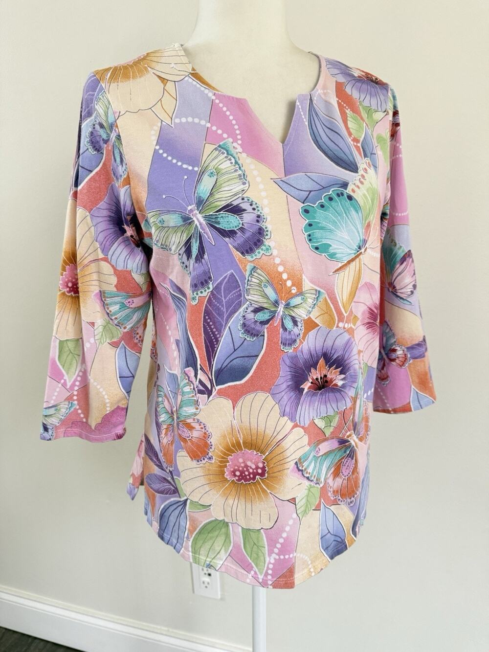 Alfred Dunner Women’s Butterfly Floral Cotton 3/4 Sleeves Slit Shirt Top Sz S
